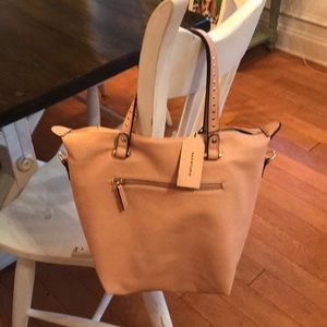 Max Studio Hobo handbag pale pink